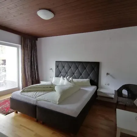 شقة Haus Alexandra *