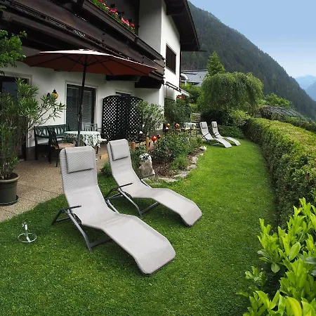 شقة Haus Alexandra
